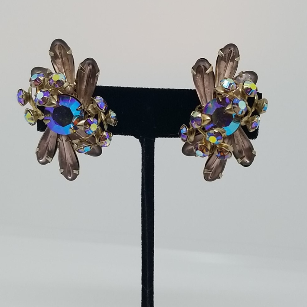 Vintage rhinestone clip earrings